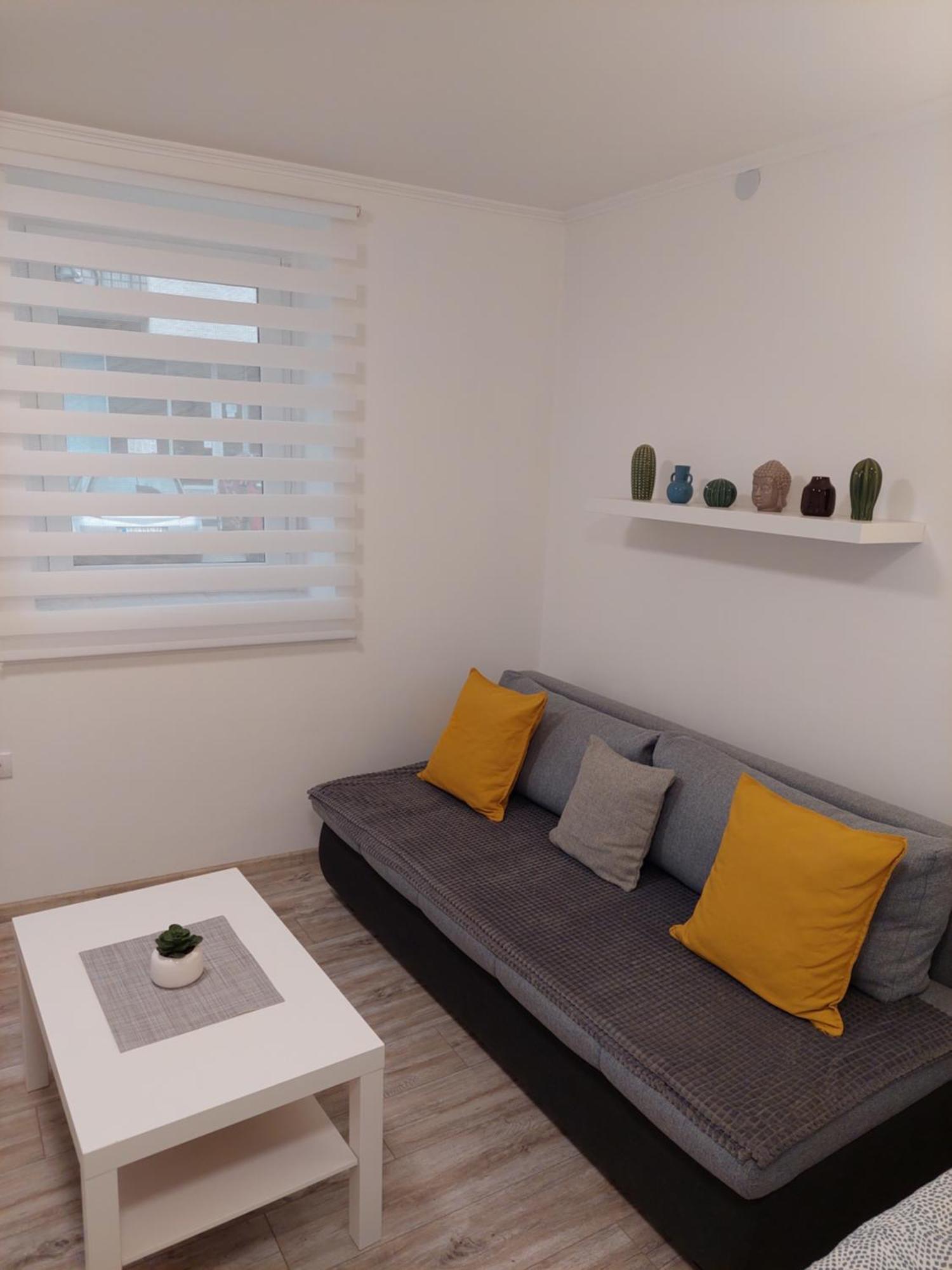 Street Apartment Суботиця Екстер'єр фото