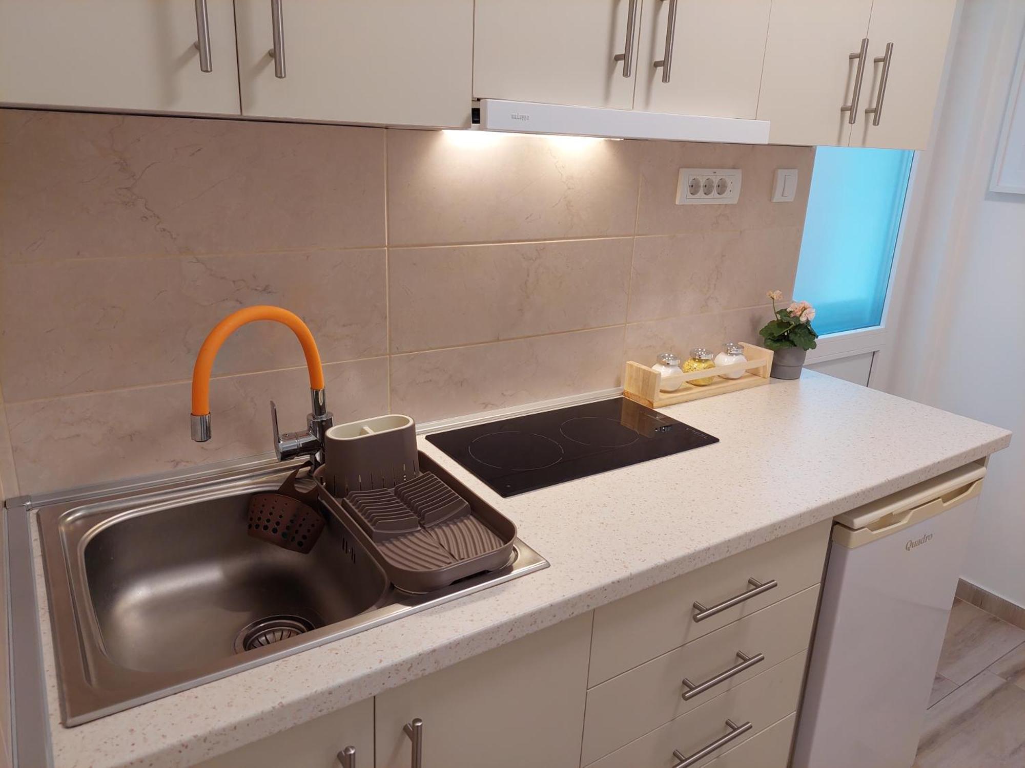 Street Apartment Суботиця Екстер'єр фото